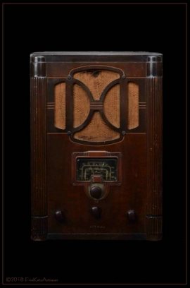 RCA Tombstone Radio